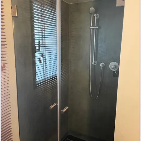Club64 Bed & Breakfast 4*