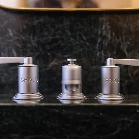 Couette-café Club64 4*