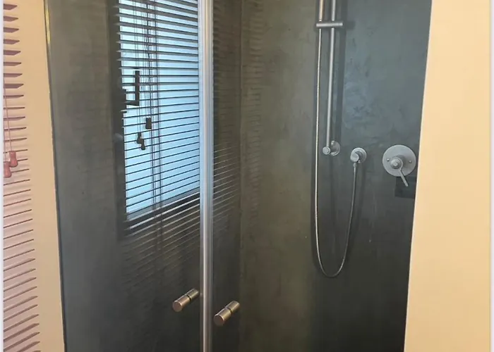 Club64 Bed and Breakfast 4*